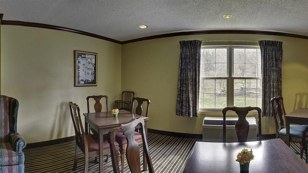 Royal Inn Rockville Екстер'єр фото